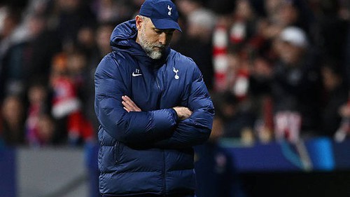 Tottenham đưa 8 HLV vào danh sách thay thế Tudor trước chuyến làm khách của Liverpool