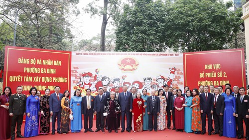 Tổng Bí thư Tô Lâm bỏ phiếu bầu cử tại phường Ba Đình, Hà Nội