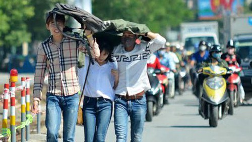 Dự báo thời tiết ngày 18/3: Đông Nam Bộ nắng nóng, có nơi trên 35 độ C