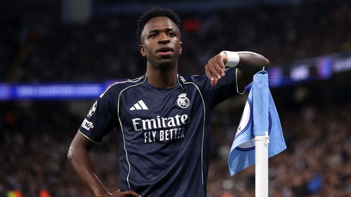 Vinicius khiến Guardiola ôm hận trong trận đấu có thể là cuối cùng với Man City ở Champions League