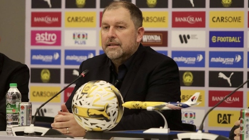 HLV tuyển Malaysia bị yêu cầu từ chức sau khi ĐT Việt Nam được AFC xử thắng