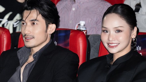 “Đại tiệc trăng máu 8” mang tinh thần phê và tự phê