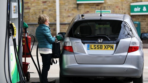 Căng thẳng tiếp tục leo thang tại Trung Đông đẩy giá dầu đi lên