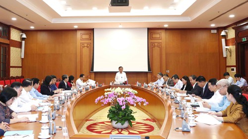 Phiên họp thứ nhất Ban Chỉ đạo Trung ương về phát triển văn hoá Việt Nam