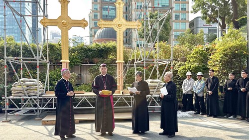 Hoàn thành một trong những hạng mục quan trọng nhất của dự án trùng tu Nhà thờ Chính tòa Đức Bà Sài Gòn