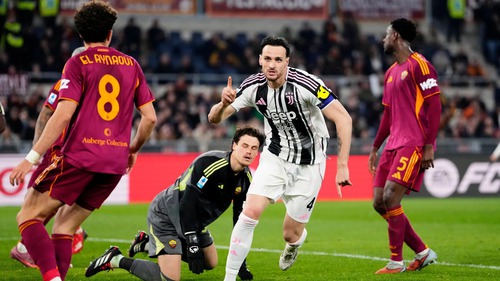 Cuộc đua Top 4 Serie A: Hỗn chiến, nhưng Juventus không đầu hàng