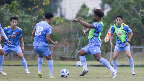 Tin nóng bóng đá Việt hôm nay 21/3: Đội tuyển Việt Nam chia ba nhóm hội quân; Bangladesh chốt đội hình đến Việt Nam