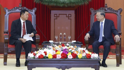 Tổng Bí thư Tô Lâm tiếp Bộ trưởng Bộ Công an Lào