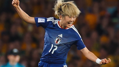 Sao trẻ Tottenham lập siêu phẩm, nữ Nhật Bản lần thứ ba vô địch châu Á