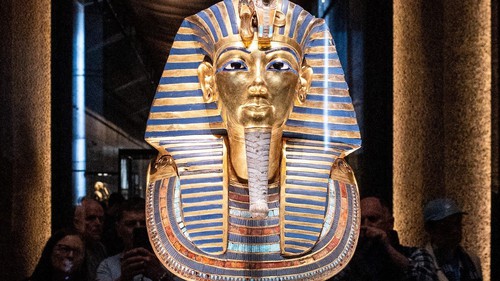 Mặt nạ vàng của Pharaoh Tutankhamun tại Đại Bảo tàng Ai Cập