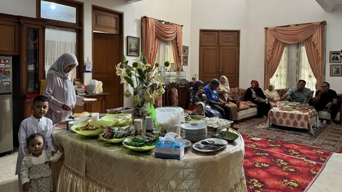 Lebaran tại một gia đình Hồi giáo Indonesia: Đoàn viên là giá trị thiêng liêng