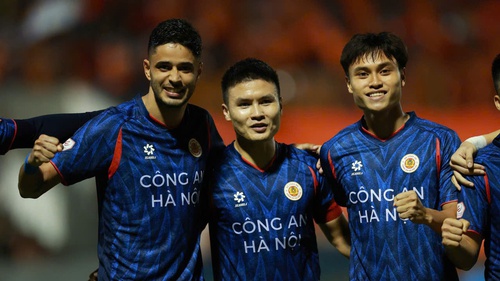 Lợi thế của CAHN trong cuộc đua vô địch V-League 2025/26