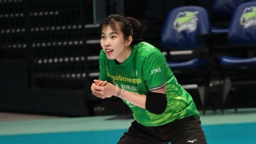 Trần Thị Thanh Thúy ghi 18 điểm trước đội bóng 8 lần vô địch Nhật Bản