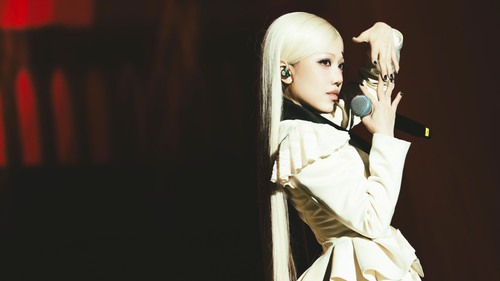 Phùng Khánh Linh - bóng dáng một nghệ sĩ lớn