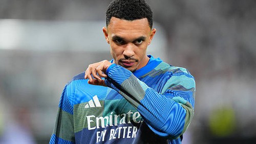 Cựu sao Liverpool nhận quyết định tiêu cực ở cả Real Madrid lẫn tuyển Anh, đối mặt tương lai u ám