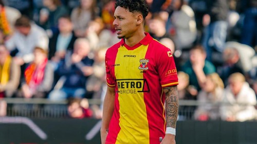 Tuyển thủ nhập tịch của Indonesia bị tố thi đấu sai tư cách tại giải bóng đá Hà Lan