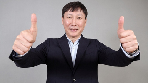 HLV Kim Sang Sik tiết lộ bí quyết thành công ở Việt Nam: Từ lời khuyên như người anh tới "công thức" 51%