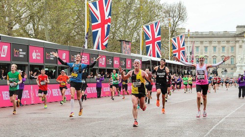 London Marathon cân nhắc một cải tổ quan trọng sau khi lập kỷ lục về lượng vận động viên