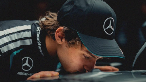 Thần đồng F1 nước Ý đi vào lịch sử sau chức vô địch ấn tượng tại Grand Prix Nhật Bản