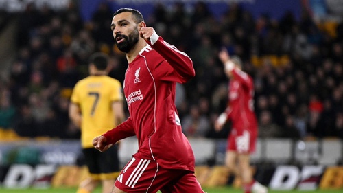 Salah ghi bàn, Liverpool vẫn thua đội cuối bảng ở Premier League