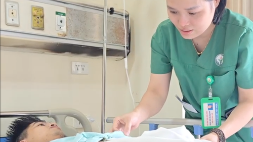 Bệnh viện Hữu nghị Việt Đức: Ghép thận tự thân cứu sống bệnh nhân đứt rời cuống thận