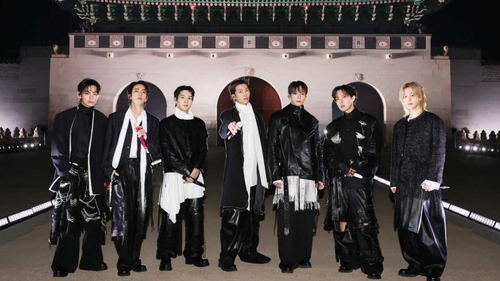 BTS viết lại lịch sử với "Arirang" trên Billboard 200