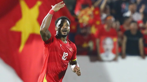 Cầu thủ xuất sắc nhất Xuân Son: 'Trong mọi hoàn cảnh tôi luôn hết mình'