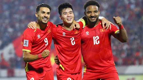 ĐIÊM NHẤN Việt Nam 3-1 Malaysia: Chiến thắng "bằng đầu", miếng đánh đa dạng của HLV Kim Sang Sik