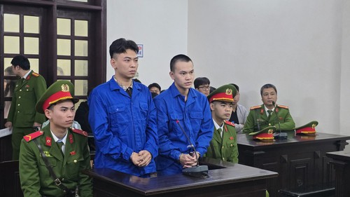 Y án 2 năm tù với "tổng tài" gây rối trật tự tại quán café ở Hà Nội