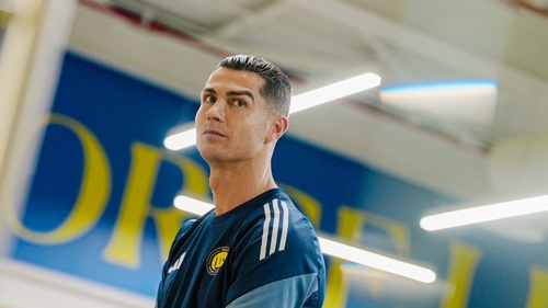 Ronaldo không rời Saudi Arabia như tin đồn, Al Nassr xác nhận CR7 chấn thương