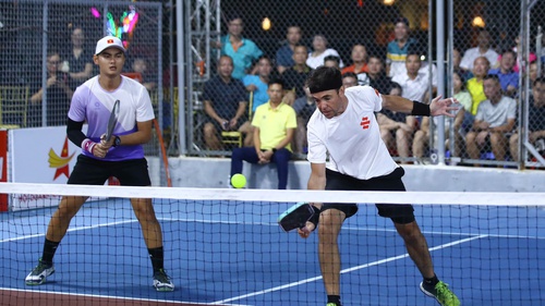 Tuyển thủ quốc gia thi đấu giải hội làng: Cần nắn 'dòng chảy' thể thao Việt Nam