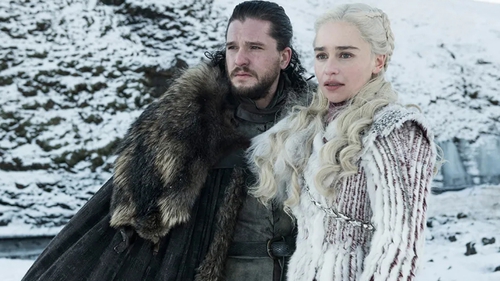 Warner Bros. thực hiện "Game of Thrones", Angelina Jolie gây chú ý trong phim thời trang