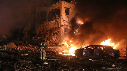 Tel Aviv rung chuyển sau loạt tên lửa của Iran - Mỹ đánh chìm hơn 30 tàu Iran