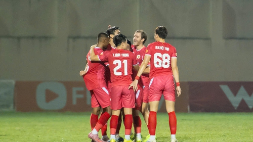 Bảng xếp hạng V-League vòng 15 mùa giải 2025/26: CAHN thua trận đầu tiên