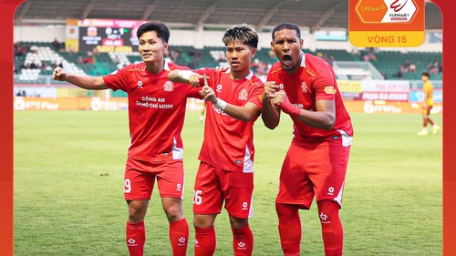 Cầu thủ Việt kiều 20 tuổi ghi bàn vào lưới Trung Kiên ở V-League