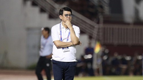 Ninh Bình chưa thể hưởng niềm vui với HLV Vũ Tiến Thành