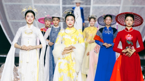 NTK Vũ Thảo Giang với "bản giao hưởng" từ sợi tơ Việt Nam