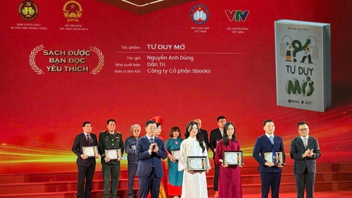 "Tư duy mở" của Nguyễn Anh Dũng đạt giải "Sách được bạn đọc yêu thích"