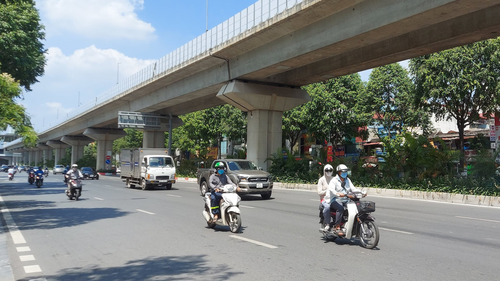 Dự báo thời tiết ngày 2/4: Nắng nóng gia tăng tại Nam và Trung Bộ, cảnh báo mưa dông nhiều nơi