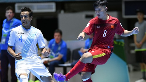 Tin nóng thể thao tối 1/4: Người hùng World Cup của bóng đá Việt Nam giải nghệ