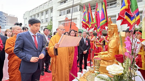 Tái hiện Lễ Giỗ Tổ Hùng Vương tại Nhật Bản