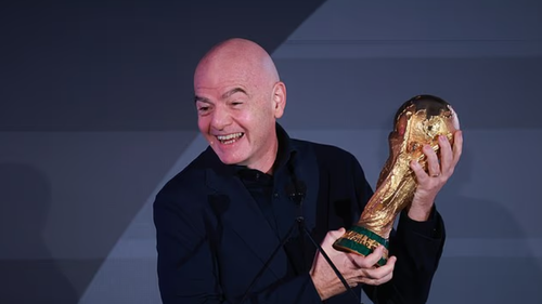 FIFA gây tranh cãi khi quyết định tăng gần gấp đôi vé chung kết World Cup 2026