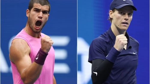 Tin nóng thể thao sáng 2/4: Sinner được đánh giá cao hơn Alcaraz; MU chính thức bị loại