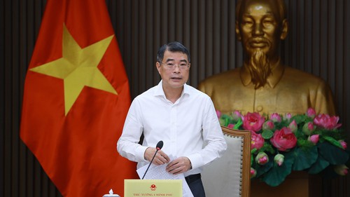 Thủ tướng Chính phủ chỉ đạo tổng rà soát hệ thống văn bản quy phạm pháp luật