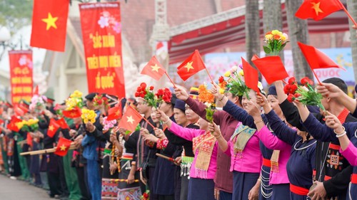 Khơi dậy sức mạnh văn hóa trong khối đại đoàn kết toàn dân tộc