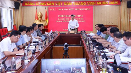 Đồng chí Nguyễn Duy Ngọc chủ trì Phiên họp thứ nhất Ban Chỉ đạo chuyển đổi số ngành Tổ chức xây dựng Đảng