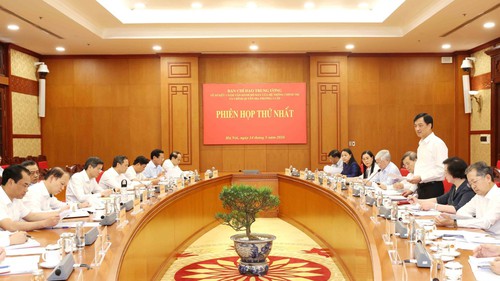 Phiên họp thứ nhất Ban Chỉ đạo Trung ương về sơ kết 1 năm vận hành chính quyền địa phương 2 cấp