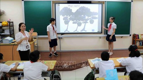 Thủ đô Hà Nội tầm nhìn 100 năm: Phát triển mạng lưới giáo dục các cấp theo hướng hiện đại, chuẩn hóa