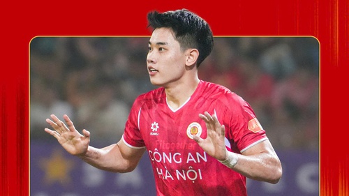 Đình Bắc thăng hoa với 8 bàn thắng, được vinh danh trước thềm AFF Cup