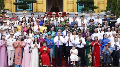 Phát biểu của Tổng Bí thư, Chủ tịch nước Tô Lâm tại cuộc gặp mặt 100 tấm gương tiêu biểu trong chương trình “Việc tử tế”